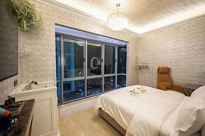 Ritz Residence @ Imago Mall Loft B