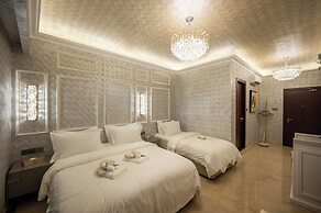 Ritz Residence @ Imago Mall Loft B