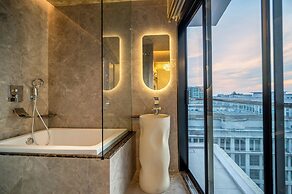 Ritz Residence @ Imago Mall Loft B