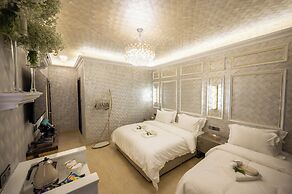 Ritz Residence @ Imago Mall Loft B
