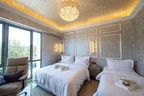 Ritz Residence @ Imago Mall Loft B