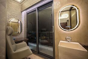 Ritz Residence @ Imago Mall Loft B