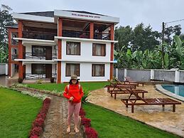 Dual Mountain View Lodge