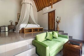 Green Coco Suite