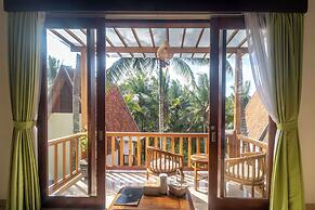 Green Coco Suite