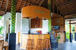 Green Coco Suite