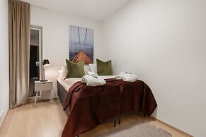 Enter Tromsø Luxury Villa