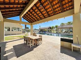 Glamorous Fully Equipped Condo With Amazing Sunset
