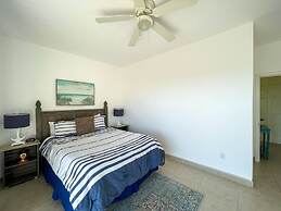 Glamorous Fully Equipped Condo With Amazing Sunset