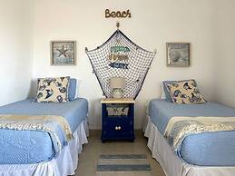 Glamorous Fully Equipped Condo With Amazing Sunset