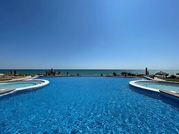 Hidden Gem Villa With Serene Beach Pool Access