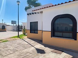 Mexican Ambience Townhome With Pool 1