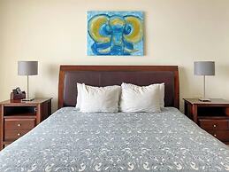 Quiet Beachfront Condo With Pools Private Beach