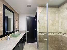 Find Peace at a Modern Ground Floor Condo