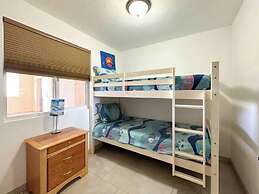 Family Friendly Condo With Oceanfront Views