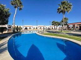 Mexican Ambience Townhome With Pool 31