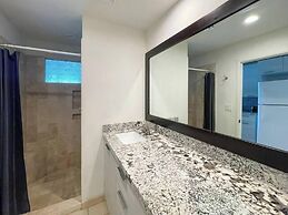 Gorgeous Beachfront Gem With Water Slides