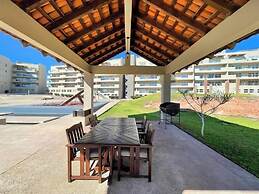 Modern Ocean View Condo With Pools Gym