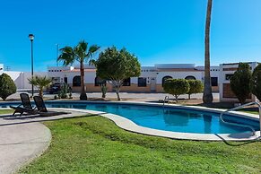 Mexican Ambience Townhome With Pool 2