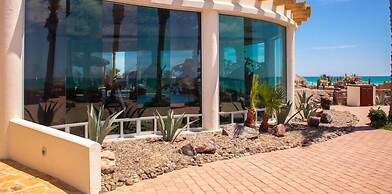 Breathtaking Luxury Oceanfront Condo