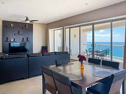 Breathtaking Luxury Oceanfront Condo