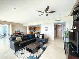 Breathtaking Luxury Oceanfront Condo