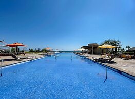 Hidden Gem Condo With Pools Private Beach