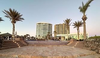 Hidden Gem Condo With Pools Private Beach