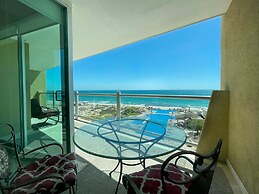 Hidden Gem Condo With Pools Private Beach