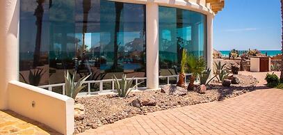 Hidden Gem Condo With Pools Private Beach