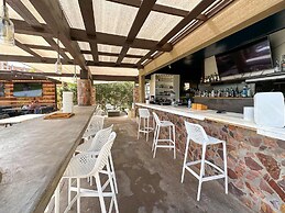Stunning Villa at Sandy Beach With Beach