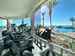 Oceanfront Condo With Astonishing View Private
