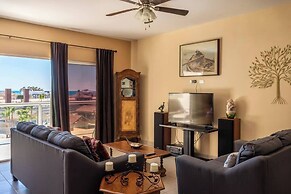 Peaceful Condo With Ocean View