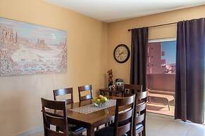 Peaceful Condo With Ocean View