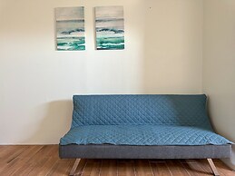 Spacious 3BR House Near Iconic Sandy Beach