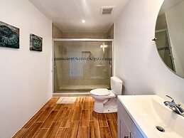 Spacious 3BR House Near Iconic Sandy Beach