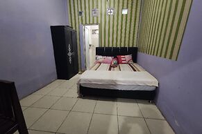OYO 90633 Graha Dirham Homestay
