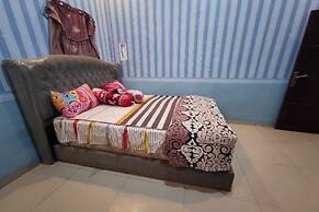 OYO 90633 Graha Dirham Homestay