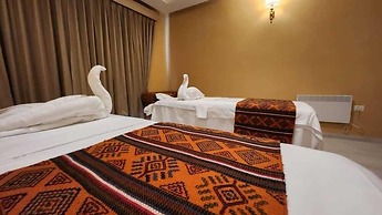 Hotel Kaachi Grand