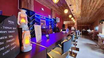 Hotel Kaachi Grand