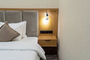 Mirzo Hotel