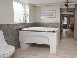 Glamorgan House
