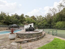 Glamorgan House