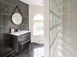 Glamorgan House
