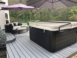 Glamorgan House