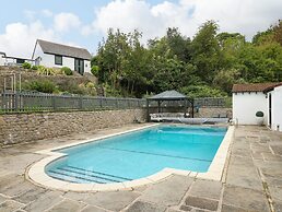 Glamorgan House