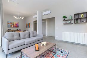 Le 115 Aparthotel in Jal El Dib