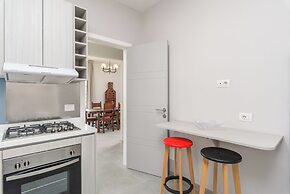 Le 115 Aparthotel in Jal El Dib