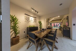 Casa Tonal