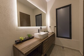 Casa Tonal